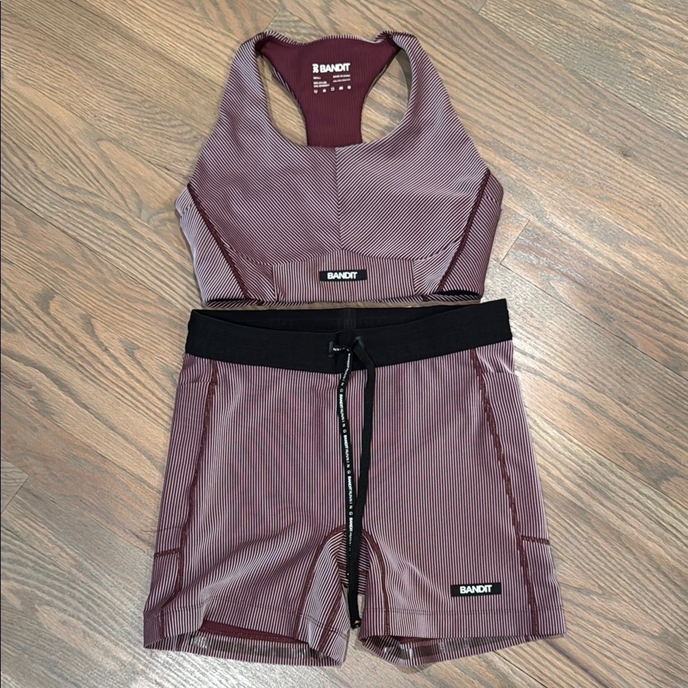Women Bandit Running Top and Shorts in Size Small (Sold Out Online)